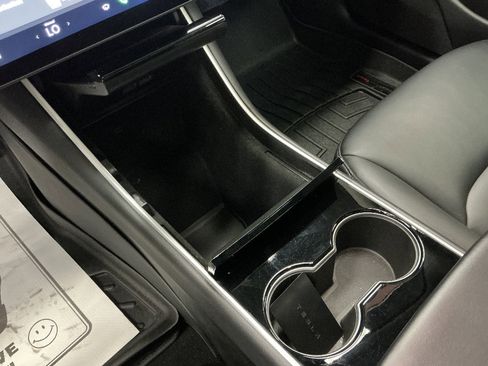 Used 2020 Tesla Model 3 Long Range AWD/4WD image 19