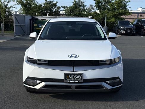 Used 2024 Hyundai Ioniq 5 SEL RWD image 8