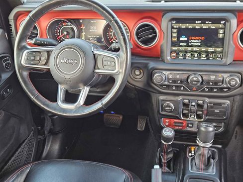 Used 2019 Jeep Wrangler Unlimited Rubicon AWD/4WD image 25