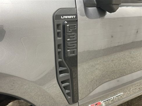 Used 2024 Ford F350 Lariat w/ Black Appearance Package image 28