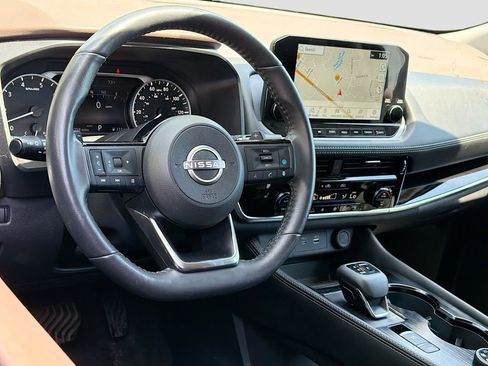 Used 2023 Nissan Rogue SL w/ SL Premium Package AWD/4WD image 10