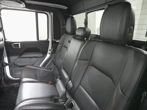 Used 2021 Jeep Gladiator Mojave image 26
