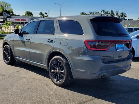 Used 2022 Dodge Durango R/T w/ Blacktop Package AWD/4WD image 5