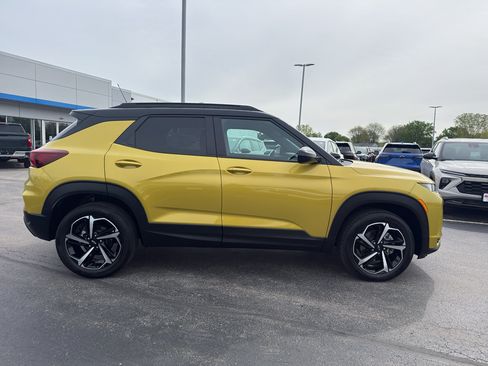 Certified 2023 Chevrolet TrailBlazer RS w/ Convenience Package AWD/4WD image 4