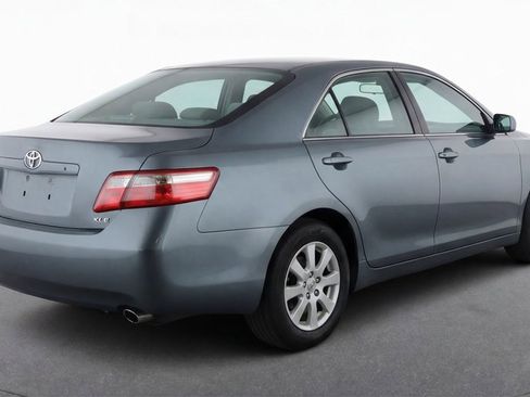 Used 2008 Toyota Camry XLE image 8