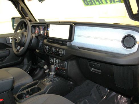 Certified 2025 Jeep Wrangler Sport S image 23