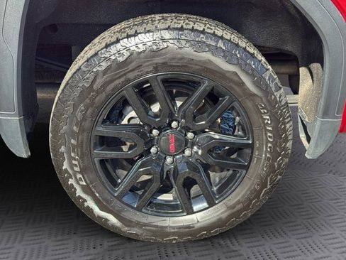 Used 2021 GMC Sierra 1500 Elevation w/ Preferred Package image 28