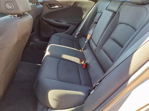 Used 2023 Chevrolet Malibu LT image 11