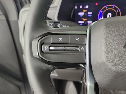 Used 2026 Chevrolet Colorado Trail Boss AWD/4WD image 18
