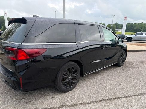 Used 2025 Honda Odyssey Sport-L image 14