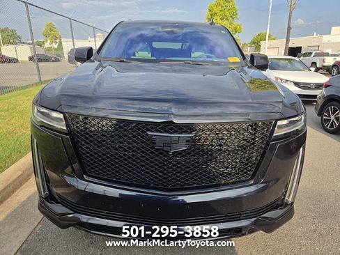 Used 2021 Cadillac Escalade Premium Luxury Platinum AWD/4WD image 7