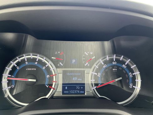 Used 2018 Toyota 4Runner Limited w/ Convenience Package AWD/4WD image 26