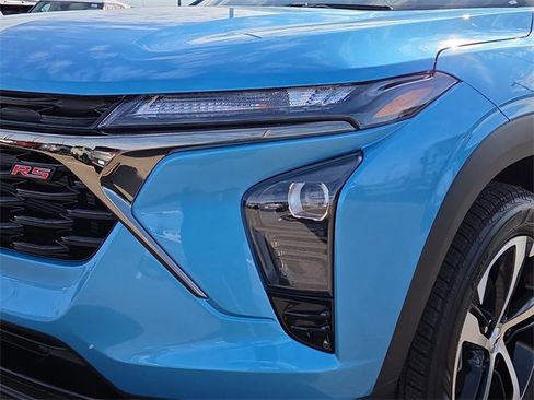 New 2026 Chevrolet Trax RS image 9