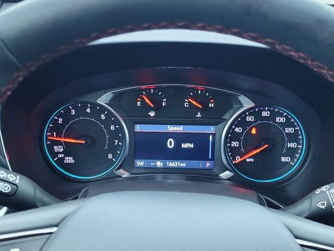 Used 2024 Chevrolet Equinox RS w/ RS Leather Package image 14