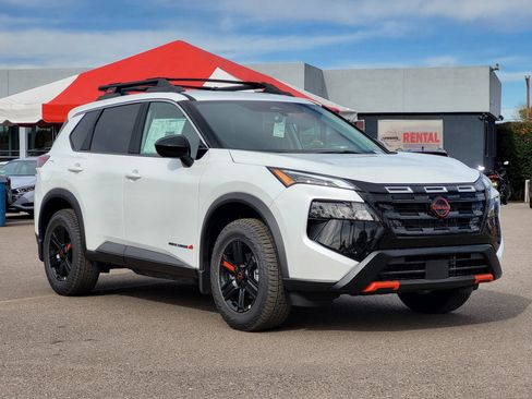 New 2026 Nissan Rogue SV image 7