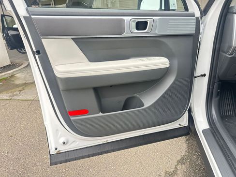 Used 2025 Hyundai Santa Fe SEL image 20