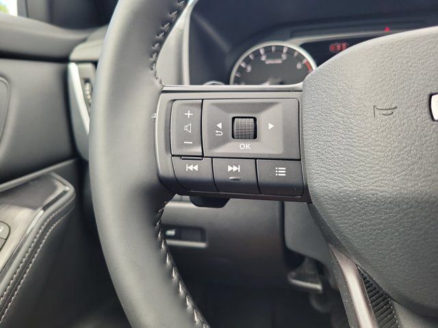 Certified 2026 Nissan Rogue SV FWD image 19