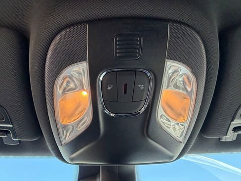 Certified 2025 Jeep Compass Limited AWD/4WD image 30