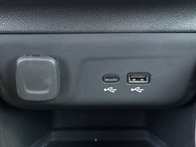 Used 2025 Chevrolet TrailBlazer LT w/ Convenience Package FWD image 23
