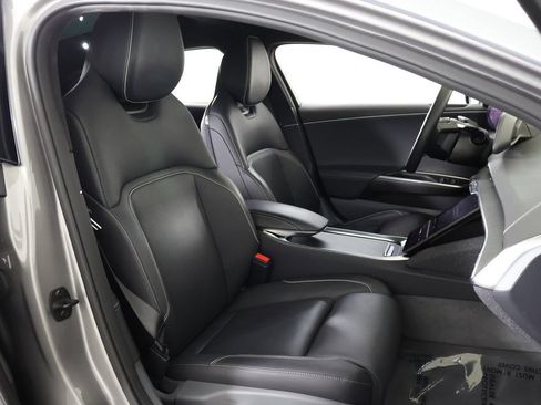 Used 2025 Lucid Air Touring AWD/4WD image 36