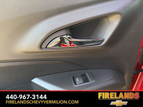 New 2026 Chevrolet Trax RS w/ Sunroof Package image 41