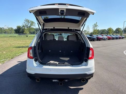 Used 2013 Ford Edge SEL FWD image 10