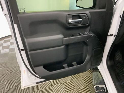 Used 2019 Chevrolet Silverado 1500 Custom Trail Boss w/ Custom Convenience Package image 30