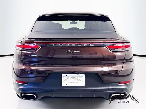 Used 2022 Porsche Cayenne E-Hybrid Coupe image 6