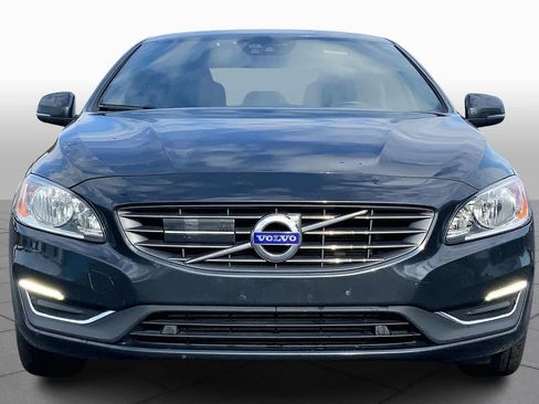 Used 2016 Volvo S60 T5 Premier w/ Convenience Package image 3
