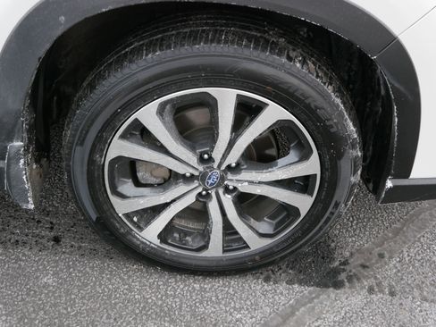 Certified 2023 Subaru Forester Limited image 15