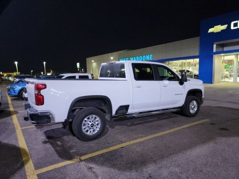 Used 2023 Chevrolet Silverado 2500 LT w/ Convenience Package image 5