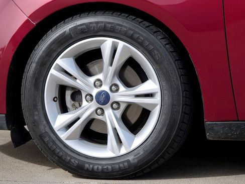 Used 2014 Ford Focus SE image 24