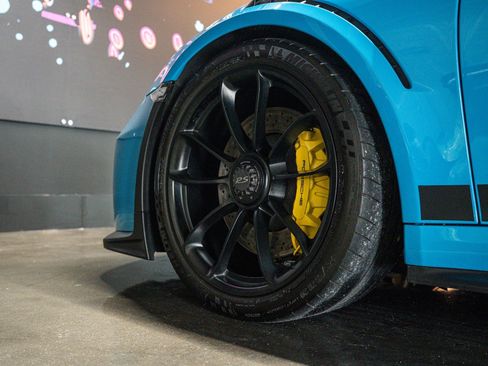 Used 2019 Porsche 911 GT3 RS image 22