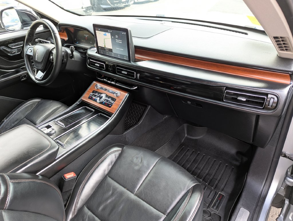 Used 2020 Lincoln Aviator Reserve w/ Equipment Group 201A AWD/4WD image 34