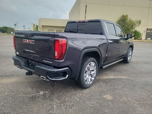 Used 2023 GMC Sierra 1500 Denali w/ Denali Reserve Package AWD/4WD image 7