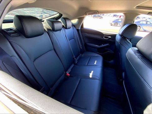 Used 2025 Acura Integra image 17