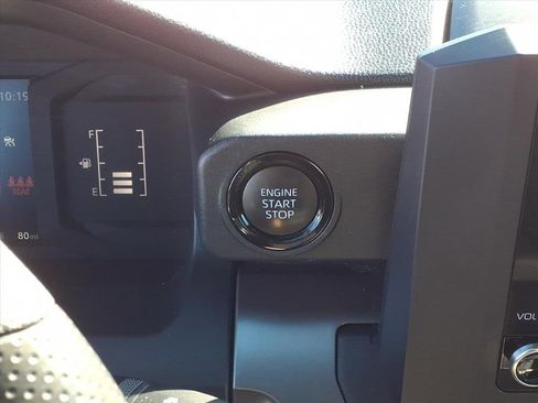 Used 2024 Toyota Tacoma SR5 image 43