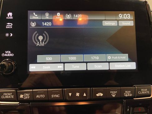 Used 2024 Honda Odyssey Sport image 11