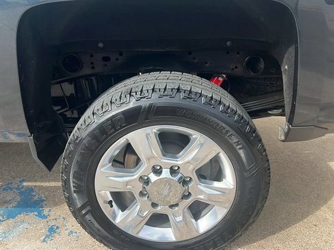 Used 2017 Chevrolet Silverado 2500 LTZ w/ Duramax Plus Package AWD/4WD image 18