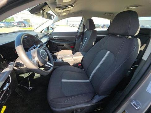 Used 2025 Hyundai Sonata SEL FWD image 22