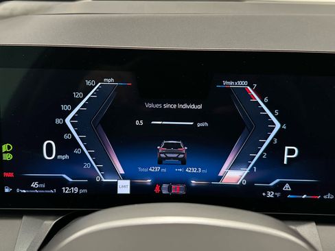 Used 2025 BMW X3 xDrive30i w/ Premium Package image 27