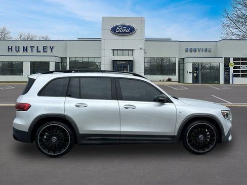 Used 2023 Mercedes-Benz GLB 35 AMG 4MATIC image 4