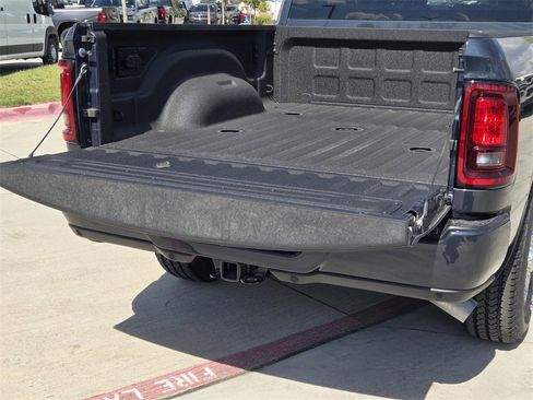 New 2025 RAM 2500 Lone Star image 5