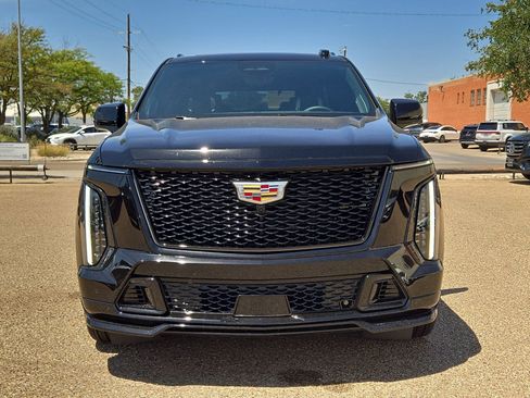 Used 2026 Cadillac Escalade V AWD/4WD image 10