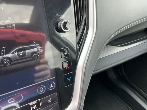 Used 2025 Subaru Outback Premium image 25