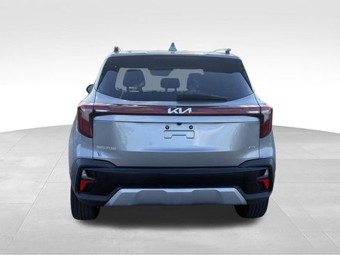 Used 2024 Kia Seltos S AWD/4WD image 23