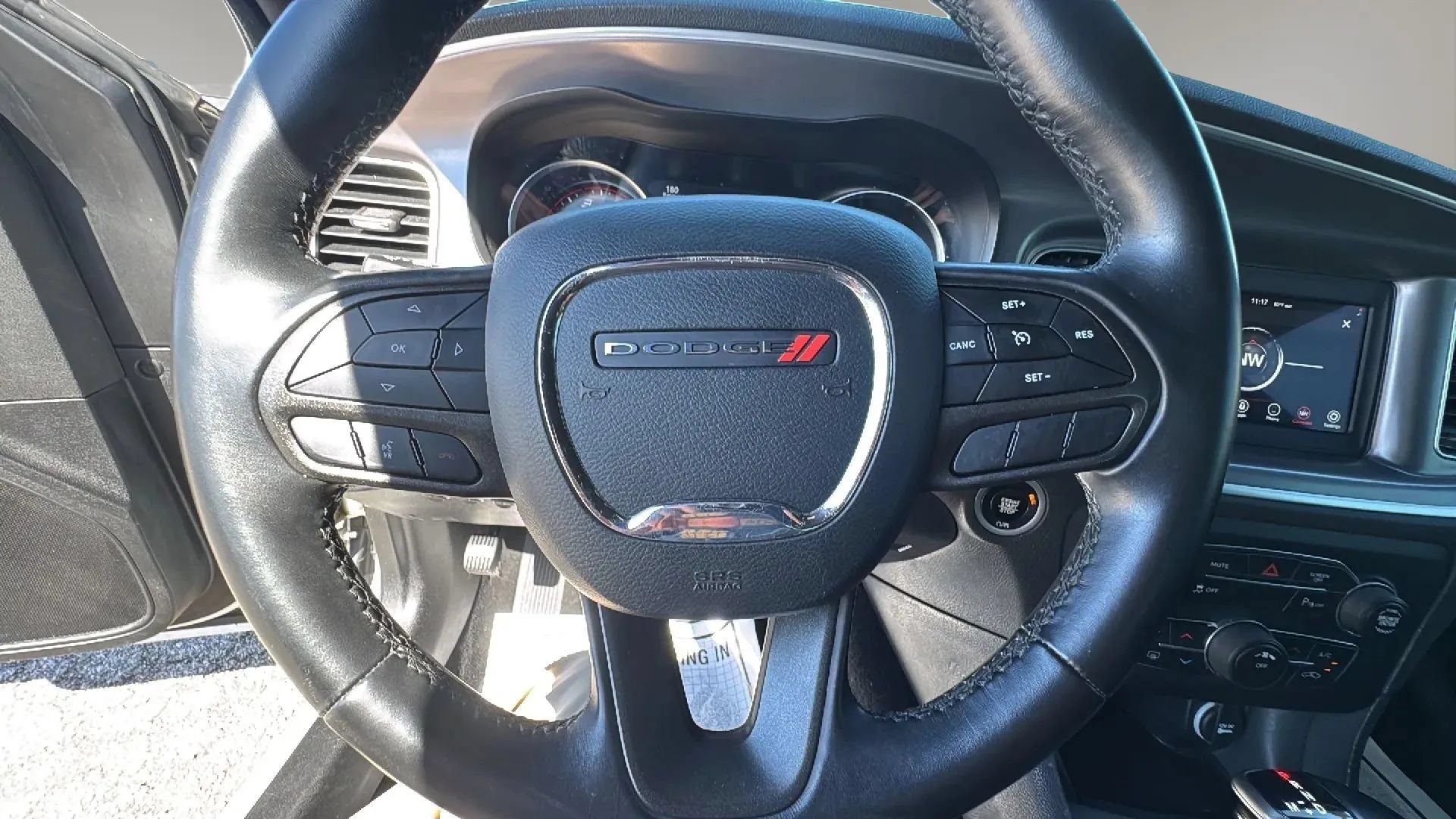 Used 2020 Dodge Charger SXT RWD image 23