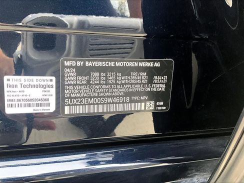 Used 2025 BMW X7 xDrive40i w/ M Sport Package AWD/4WD image 33
