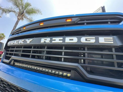 Used 2022 RAM 1500 Laramie AWD/4WD image 50