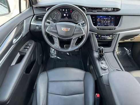 Certified 2023 Cadillac XT5 Sportv w/ Technology Package AWD/4WD image 15